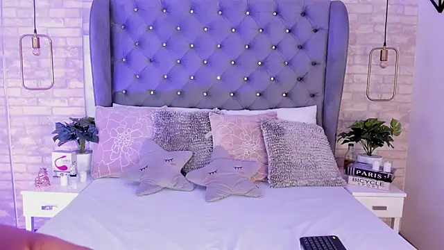 PauVega  online show from March 19, 2026, 12:38 pm