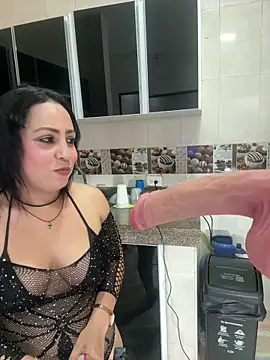 Snapshot of Victoriia_Queen chatting on May 15, 2026, 8:40 pm Victoriia Queen online show from May 15, 2026, 8:40 pm