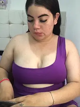 Kuromy x online show from April 8, 2026, 7:26 pm