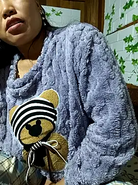 bany-xx online show from December 4, 2025, 11:31 am