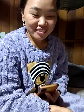 bany-xx online show from December 3, 2025, 10:47 am