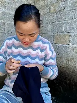 bany-xx online show from November 29, 2025, 3:06 am