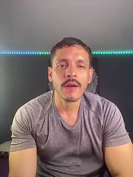 Snapshot of TianZilac chatting on April 15, 2026, 10:10 pm TianZilac online show from April 15, 2026, 10:10 pm