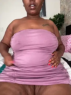 Snapshot of fatpussydallx chatting on June 27, 2026, 7:03 am fatpussydallx online show from June 27, 2026, 7:03 am
