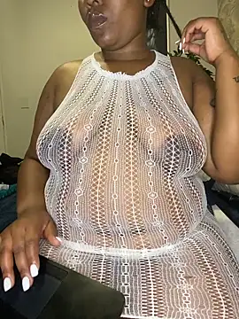 fatpussydallx online show from January 14, 2026, 6:22 pm