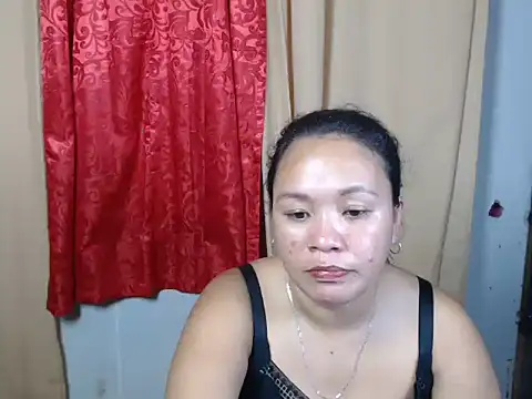 urasianpinayhotmama online show from June 26, 2026, 10:32 am