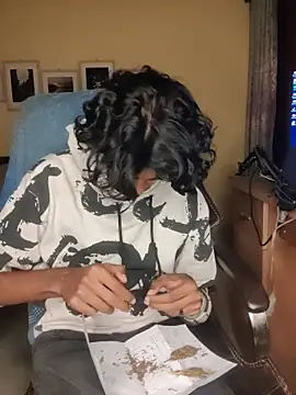 thecatfish online show from November 16, 2025, 8:46 pm