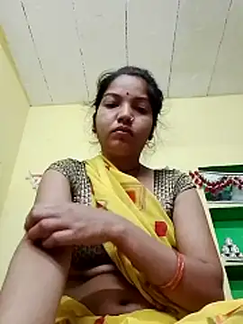 Snapshot of Seema_guptaji chatting on February 9, 2026, 10:08 pm Seema guptaji online show from February 9, 2026, 10:08 pm