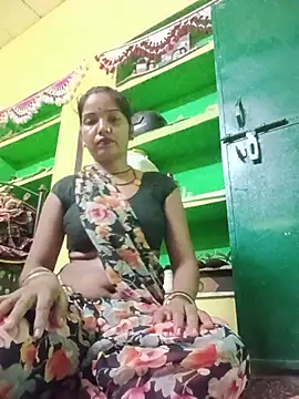 Snapshot of Seema_guptaji chatting on July 5, 2026, 5:14 am Seema guptaji online show from July 5, 2026, 5:14 am