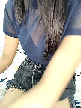 Snapshot of Vaani_Sharma79 chatting on February 6, 2026, 1:51 pm Vaani Sharma79 online show from February 6, 2026, 1:51 pm