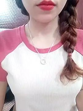 Snapshot of MyMy08 chatting on October 31, 2025, 3:52 pm MyMy08 online show from October 31, 2025, 3:52 pm