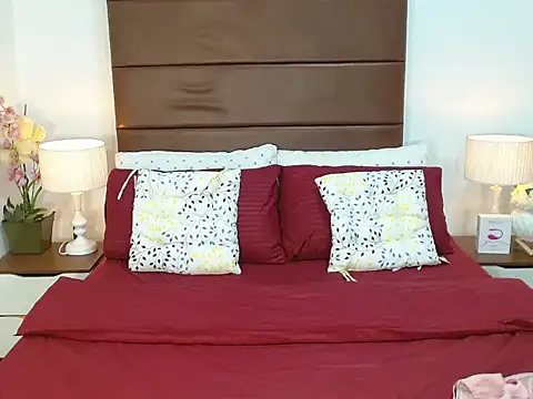 BlaireWilzon online show from September 16, 2025, 6:25 am