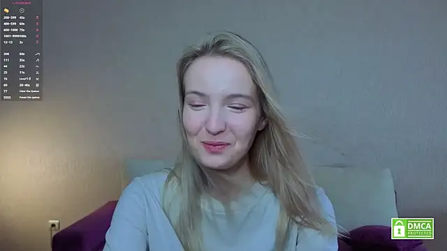 HongTomczak online show from June 10, 2026, 7:42 am