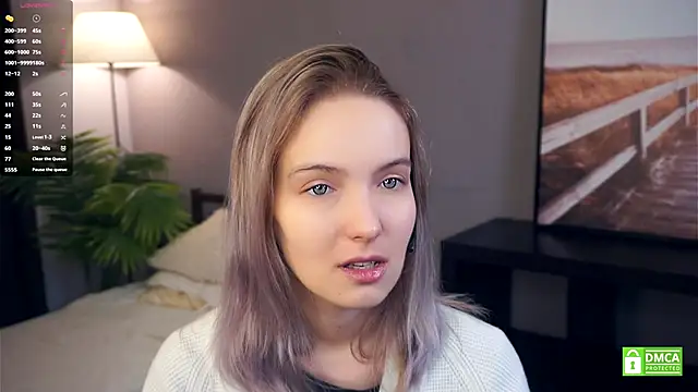 Snapshot of HongTomczak chatting on December 2, 2025, 7:43 am HongTomczak online show from December 2, 2025, 7:43 am