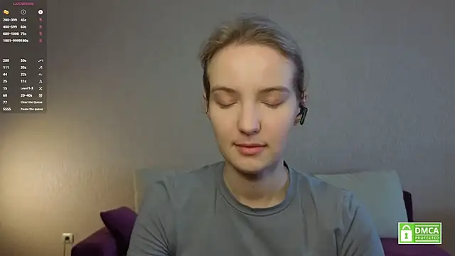 HongTomczak online show from July 9, 2026, 9:21 am