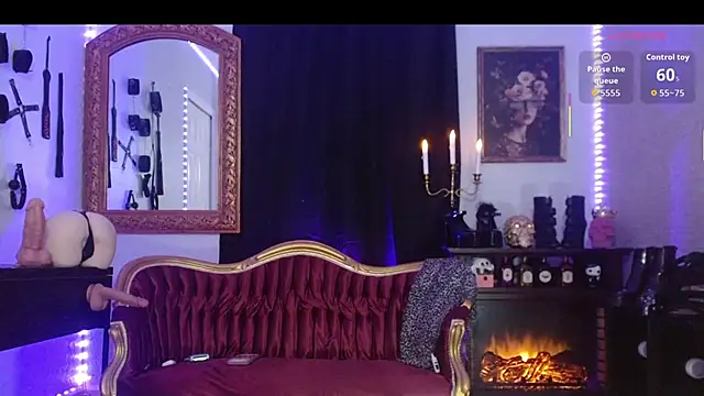 Snapshot of miss_strapon chatting on November 26, 2025, 10:43 pm miss strapon online show from November 26, 2025, 10:43 pm