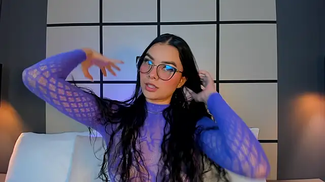 emily tolson online show from February 10, 2026, 5:56 pm