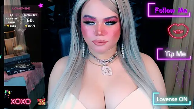 Snapshot of xHugeHarleySelfsuckerx chatting on November 23, 2025, 9:19 am xHugeHarleySelfsuckerx online show from November 23, 2025, 9:19 am