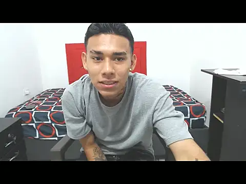 sebasbight online show from September 20, 2025, 8:03 pm