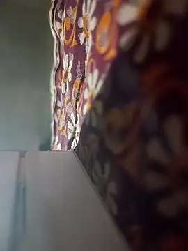 TSPRAJ0 online show from April 18, 2026, 11:56 am