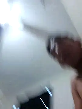 Snapshot of GoodVdick chatting on November 18, 2025, 5:27 pm GoodVdick online show from November 18, 2025, 5:27 pm