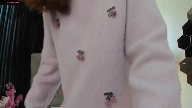 Snapshot of Arianaa_Jones_ chatting on November 17, 2025, 8:13 pm Arianaa Jones online show from November 17, 2025, 8:13 pm