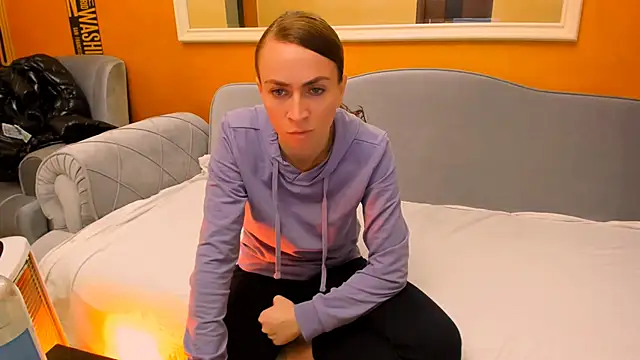 Snapshot of Roxee33 chatting on November 27, 2025, 7:47 pm Roxee33 online show from November 27, 2025, 7:47 pm