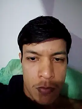 Snapshot of WillRodriguesf10 chatting on November 9, 2025, 11:53 pm WillRodriguesf10 online show from November 9, 2025, 11:53 pm