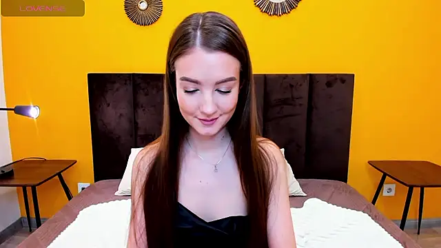 LoraSunnyy online show from January 13, 2026, 7:34 am