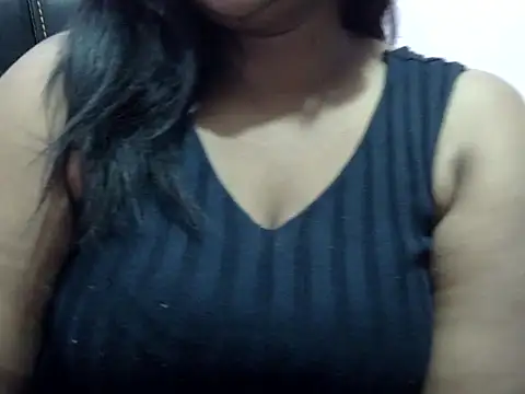 Snapshot of Rimsha_naughty chatting on November 29, 2025, 5:35 pm Rimsha naughty online show from November 29, 2025, 5:35 pm