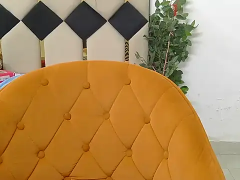 Snapshot of Its-ishikaa chatting on November 19, 2025, 4:45 am Its-ishikaa online show from November 19, 2025, 4:45 am