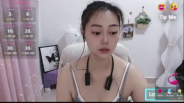 Snapshot of Abb-qiaoyi chatting on November 3, 2025, 8:34 pm Abb-qiaoyi online show from November 3, 2025, 8:34 pm