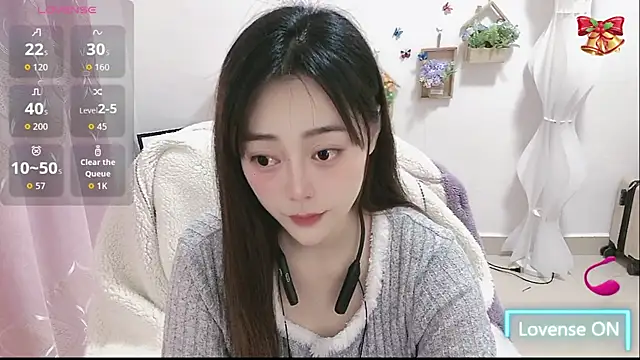 Abb-qiaoyi online show from February 10, 2026, 10:42 pm