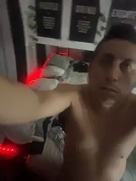 Snapshot of B3toBaby chatting on January 18, 2026, 3:43 am B3toBaby online show from January 18, 2026, 3:43 am