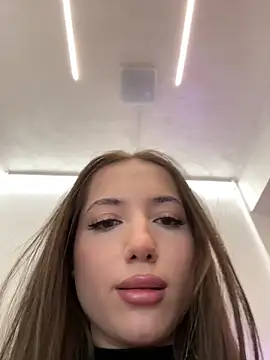 Angel  Vibe online show from April 8, 2026, 8:10 pm