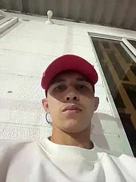 Alejandro BigCock22 online show from November 26, 2025, 6:13 am