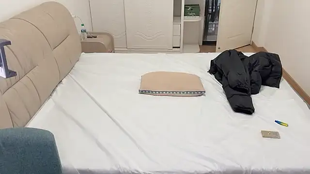 Snapshot of STxuguanhan chatting on December 1, 2025, 9:10 am STxuguanhan online show from December 1, 2025, 9:10 am