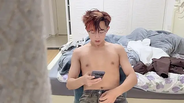 Snapshot of STxuguanhan chatting on November 12, 2025, 2:54 pm STxuguanhan online show from November 12, 2025, 2:54 pm