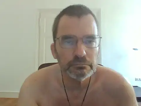 stallionrider88 online show from June 20, 2026, 2:44 pm