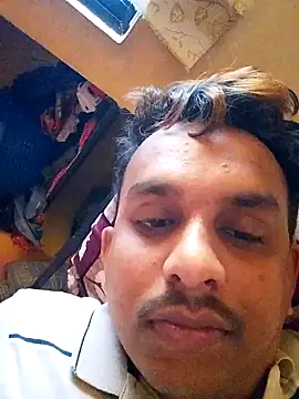 Snapshot of Nihaal17 chatting on October 12, 2025, 3:30 am Nihaal17 online show from October 12, 2025, 3:30 am