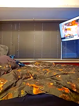 Filthymaddymilfy25 online show from September 18, 2025, 5:43 am