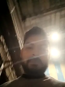 xyz-indian online show from November 12, 2025, 3:49 pm