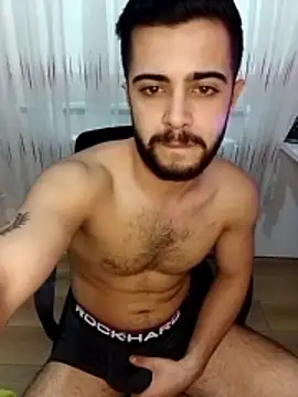 Ozi1910 online show from October 25, 2025, 2:39 pm