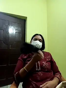 Snapshot of Mast-Haseena chatting on April 13, 2026, 4:33 pm Mast-Haseena online show from April 13, 2026, 4:33 pm