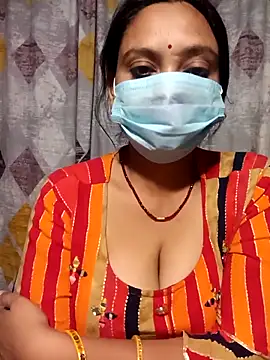 Snapshot of Mast-Haseena chatting on April 21, 2026, 6:03 pm Mast-Haseena online show from April 21, 2026, 6:03 pm