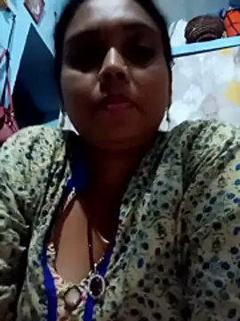 Snapshot of Mast-Haseena chatting on May 4, 2026, 12:52 pm Mast-Haseena online show from May 4, 2026, 12:52 pm