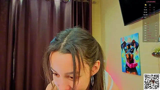 Snapshot of VineciaDestors chatting on November 3, 2025, 5:49 pm VineciaDestors online show from November 3, 2025, 5:49 pm