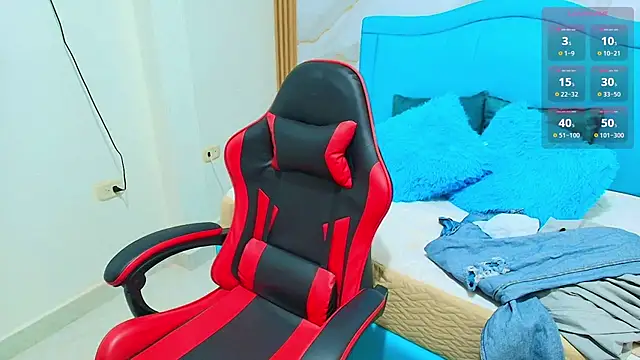 Snapshot of anapau_cooper chatting on October 9, 2025, 3:01 pm anapau cooper online show from October 9, 2025, 3:01 pm