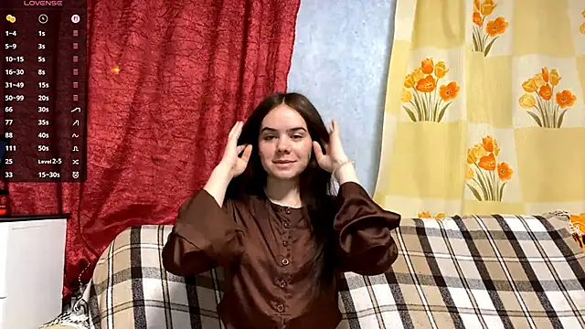 Snapshot of Lia_rise chatting on October 10, 2025, 4:08 pm Lia rise online show from October 10, 2025, 4:08 pm