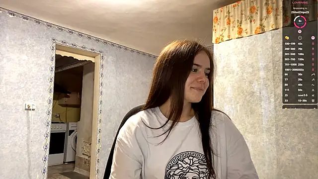 Snapshot of Lia_rise chatting on September 19, 2025, 5:17 pm Lia rise online show from September 19, 2025, 5:17 pm